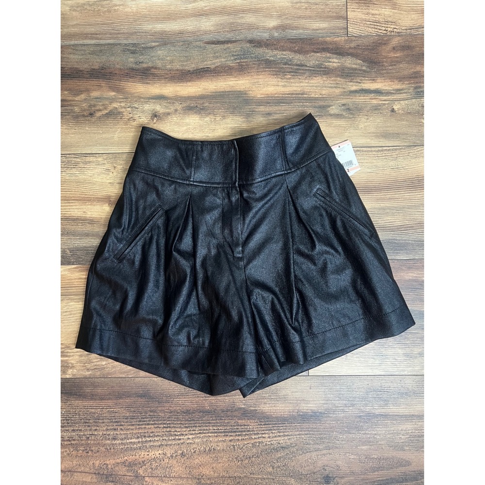 Rachel‎ Rachel Roy  faux leather paper bag pleated shorts size 2 edgy rocker